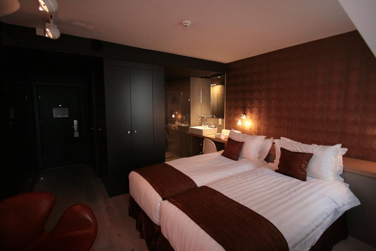 Hotel Amosa 4*
